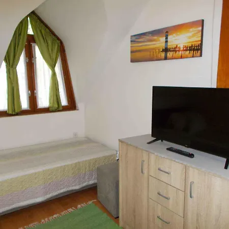 In - Balaton 50840