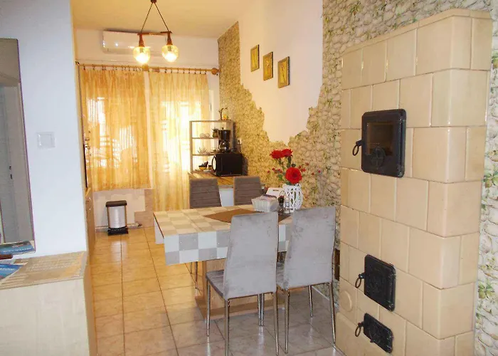 In - Balaton 50840 Apartament