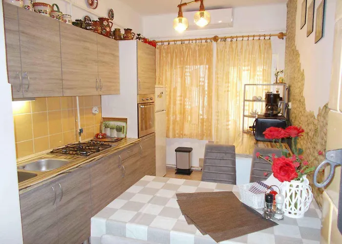 Apartment In - Balaton 50840 *