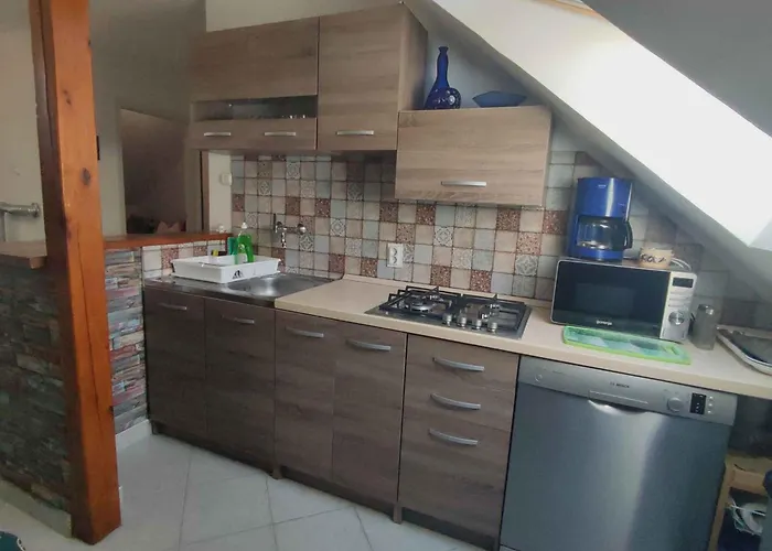 In - Balaton 50840 *