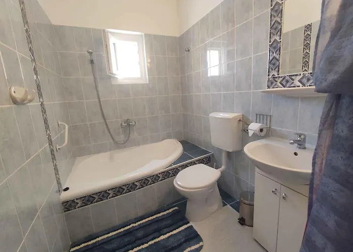 In - Balaton 50840 * Fonyod